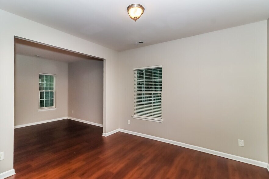 Building Photo - 9035 Goldfields Dr