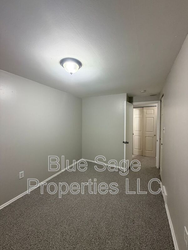 Building Photo - 3403 Township Line Rd