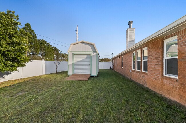 Building Photo - 8778 Faye Ct