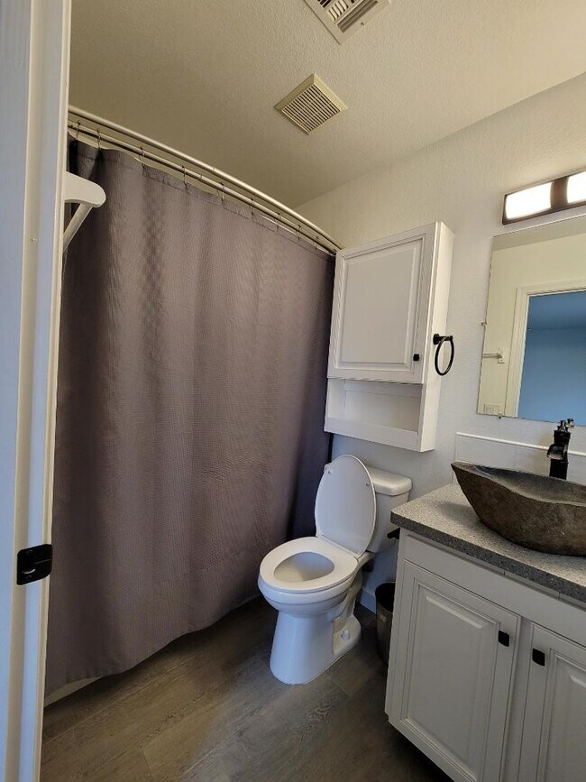 Building Photo - 9635 36th Ln