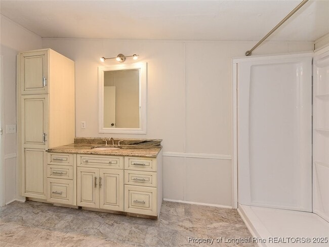 Building Photo - 6124 Heath Hawkins Ct