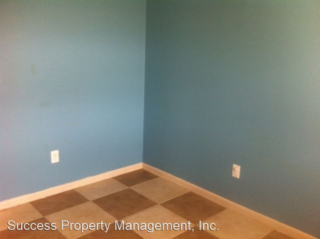 Building Photo - 3 br, 2 bath House - 5362 Springwood Road