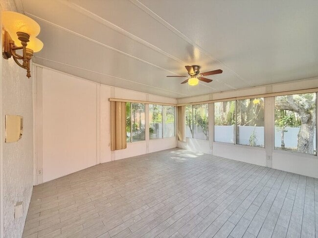 Building Photo - 14530 Alejo Ct