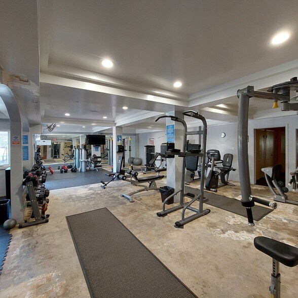 Gym - 6605 Green Valley Cir