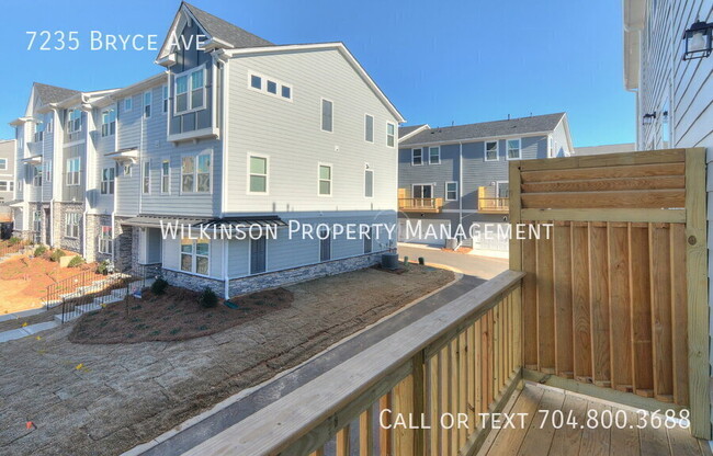 Building Photo - 7235 Bryce Ave