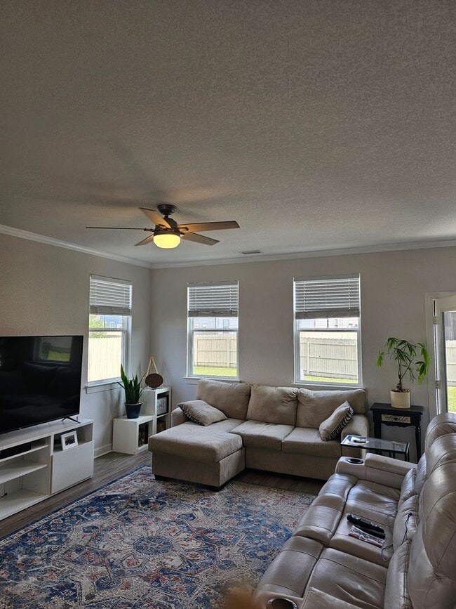 Building Photo - 1949 Bexley Ln