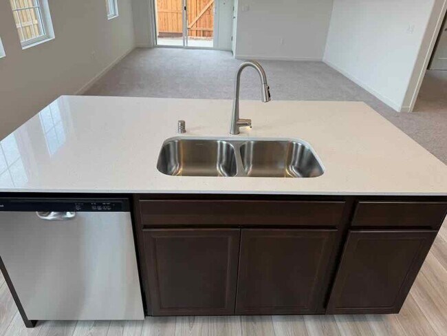 Building Photo - Brand New Home in Elk Grove. 4 Bed/3Bath