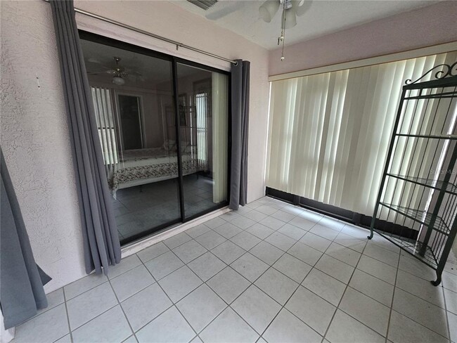 Building Photo - 8055 Picketts Ct