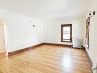 Building Photo - 7 Fletcher Pl