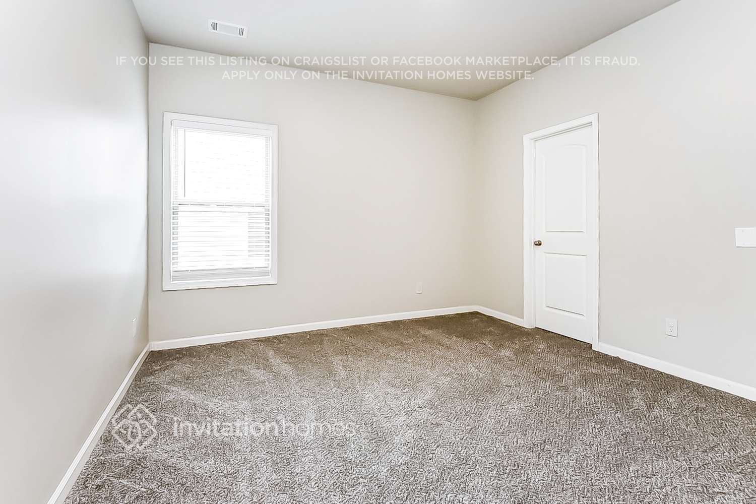 Building Photo - 2175 Black Pebble Cir