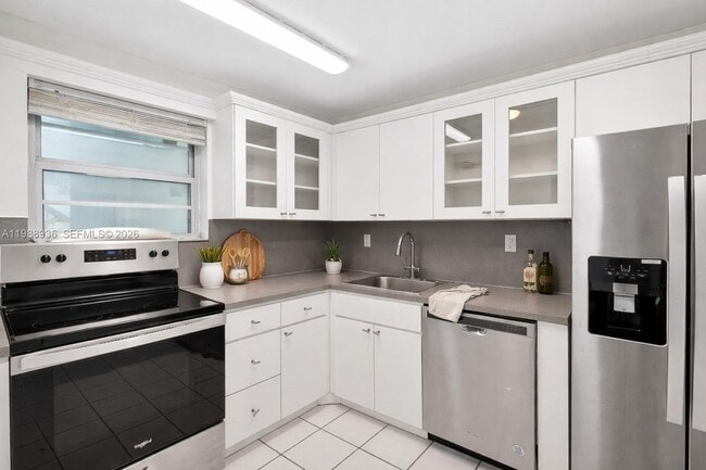 Building Photo - 1428 Euclid Ave