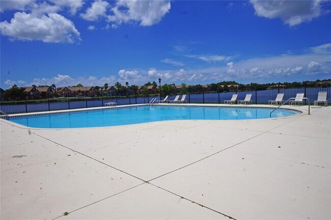 Building Photo - 9850 Lake Chase Island Way