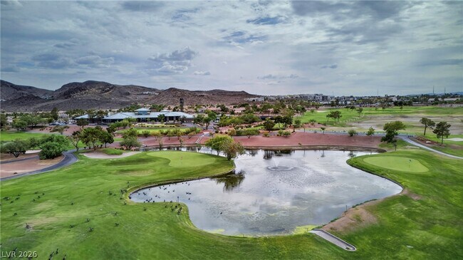 Building Photo - 2118 Desert Woods Dr