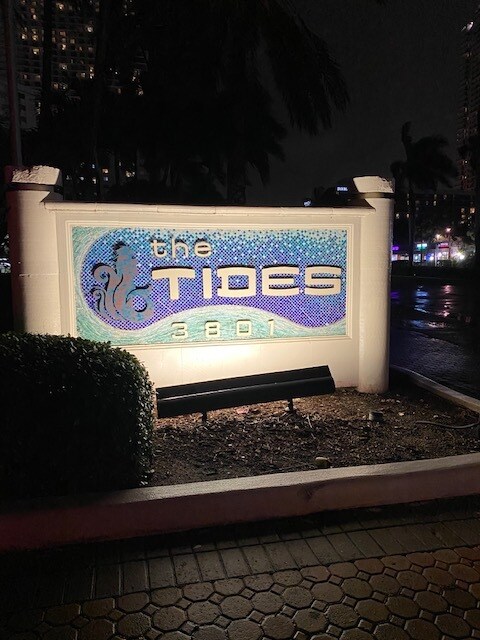 Welcome Home - 3801 S Ocean Dr