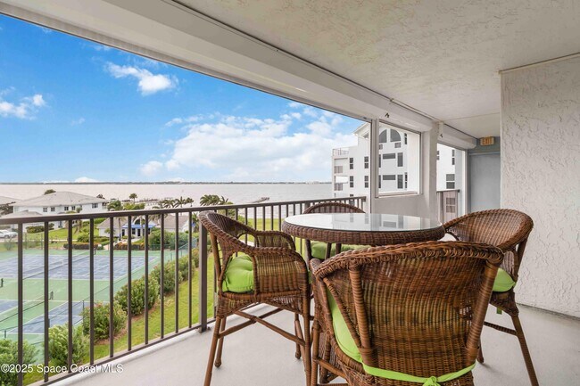 Building Photo - 215 Ballyshannon St