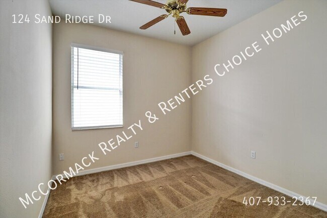 Building Photo - 124 Sand Ridge Dr