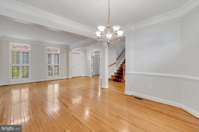 Building Photo - 427 Park Ave