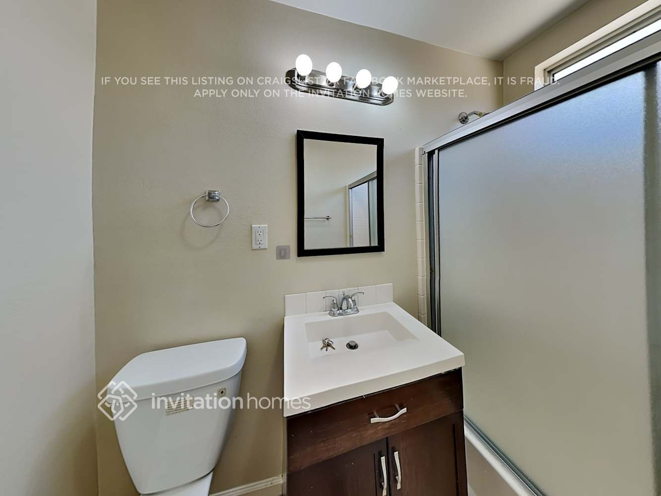 Building Photo - 12476 Adelphia Ave