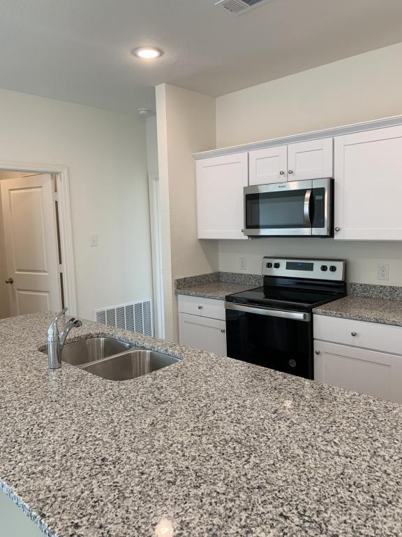 Building Photo - 1640 Hossler Trl
