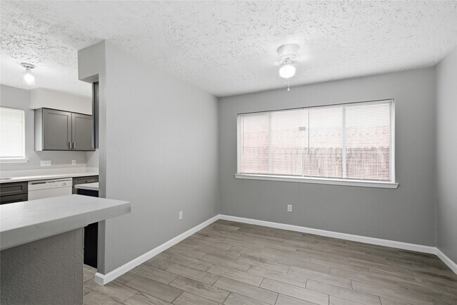 Building Photo - 3611 Macon Pl Ct