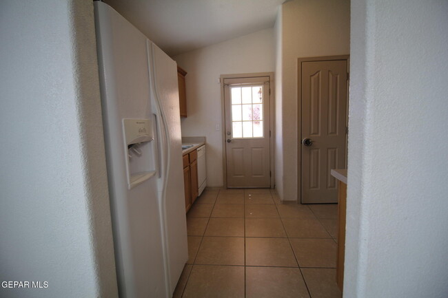 Building Photo - 14009 Robert Ituarte Dr