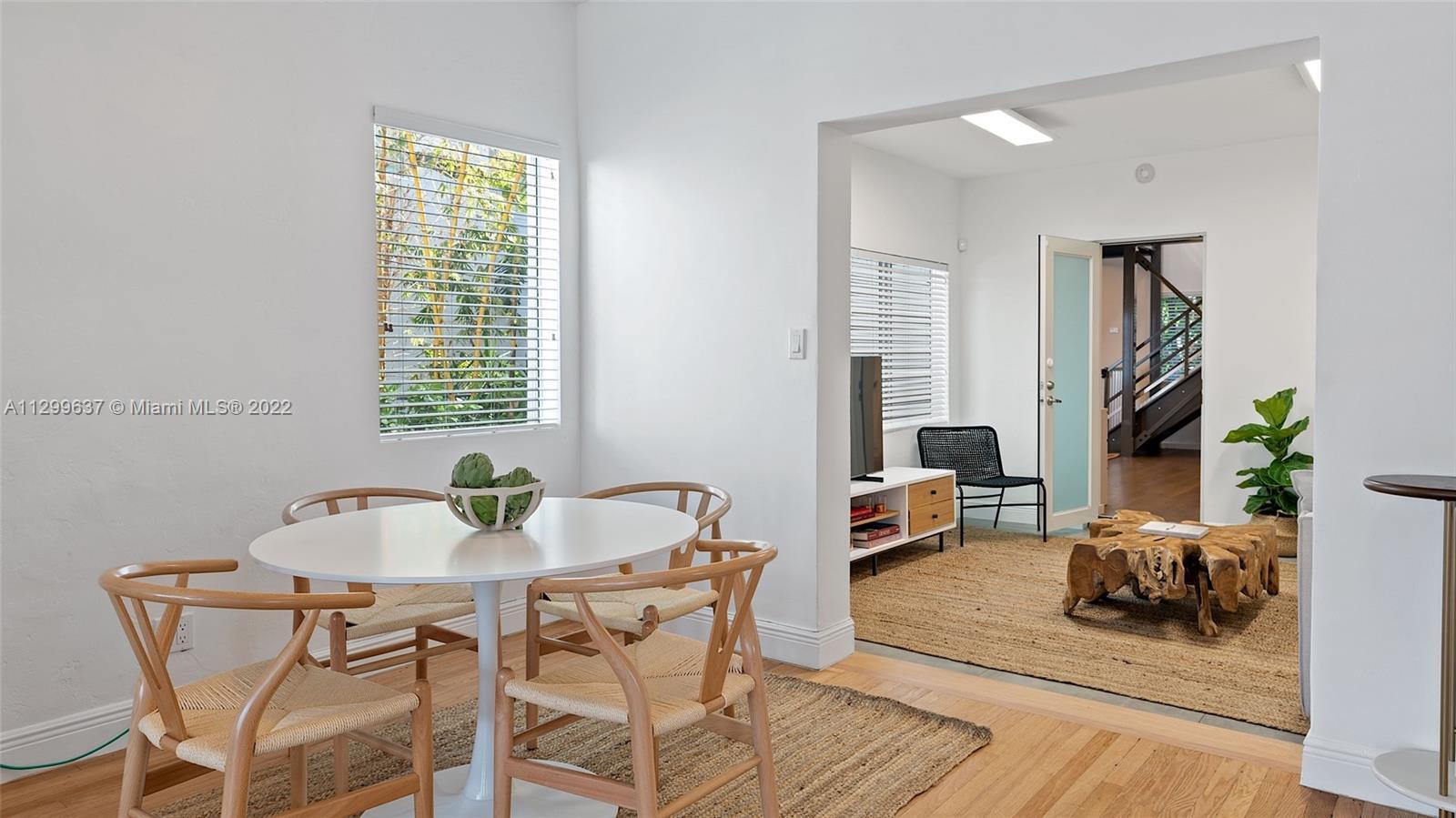 Building Photo - 1310 Flamingo Way