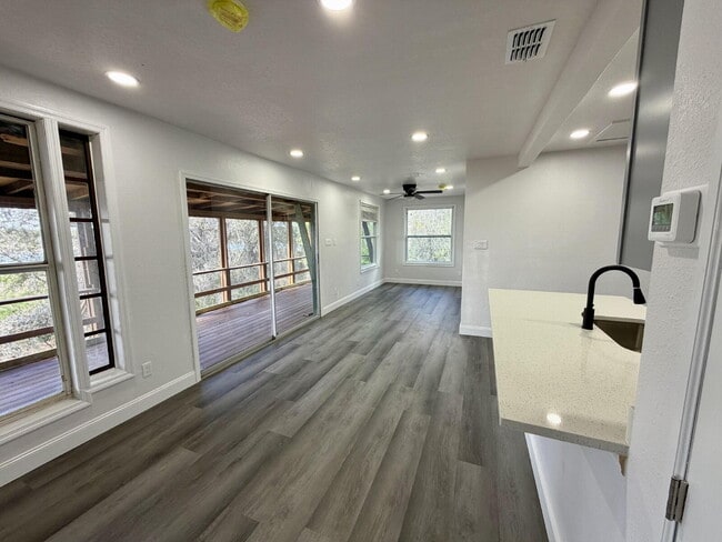 Building Photo - Peaceful Elevated Villa Near the Lake – Fully Renovated | $1,950/month