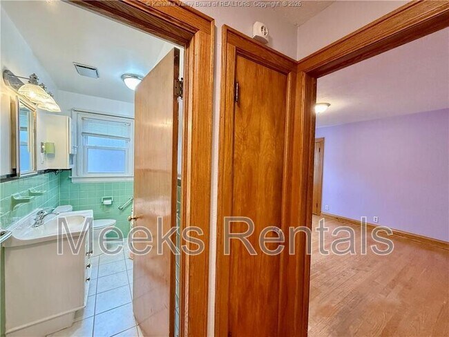 Building Photo - 3013 Ridgeview Dr