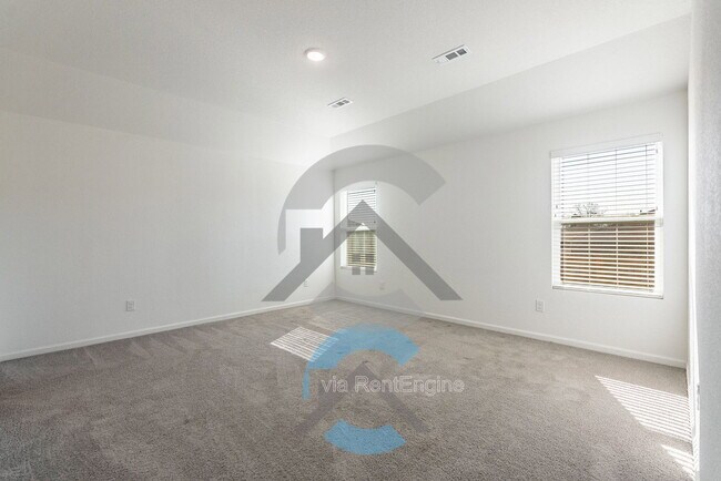 Building Photo - 1155 Gallery Dr