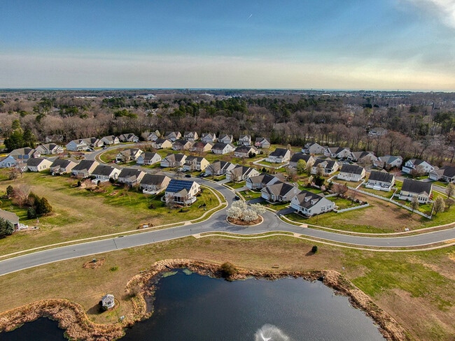 Building Photo - 30 Wanoma Cir