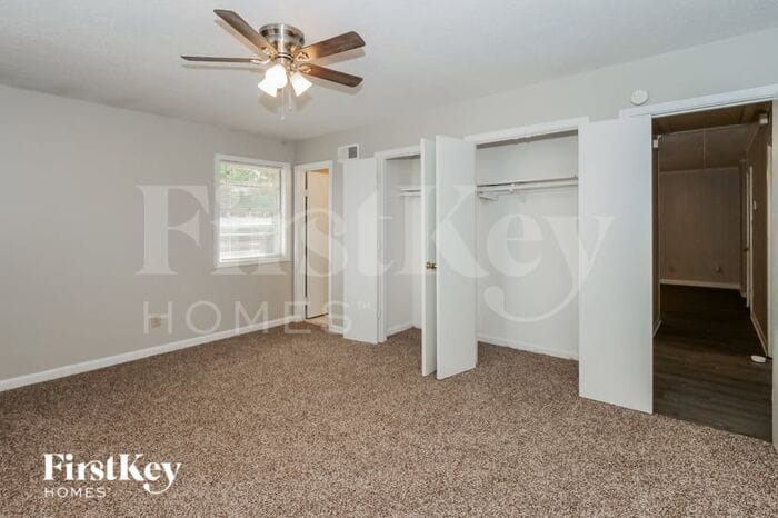 Building Photo - 5374 Jordan Dr
