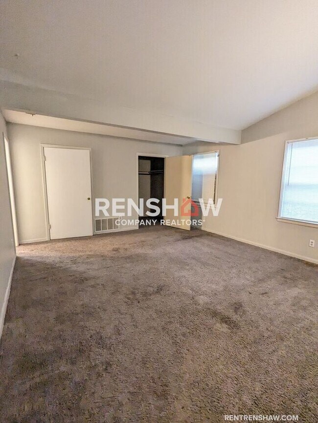 Building Photo - 1863 E. Alcy Rd. - Self Tour Available Thr...