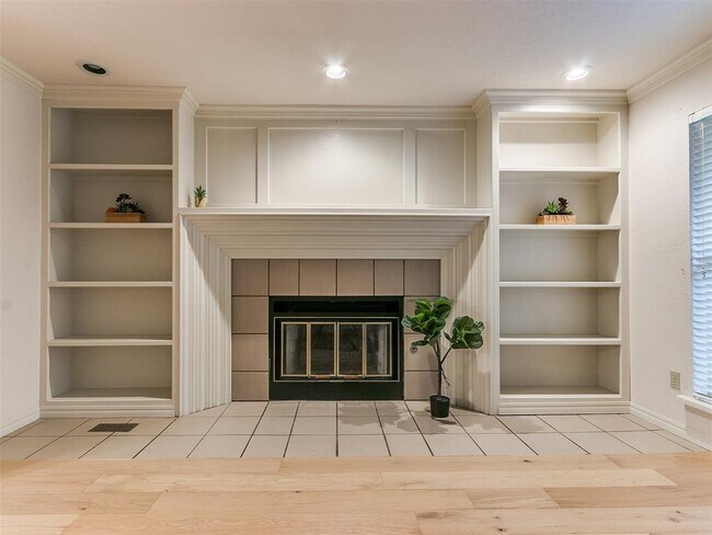 Building Photo - 11317 Windmill Pl