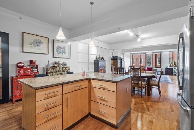 Building Photo - 1313 Washington St