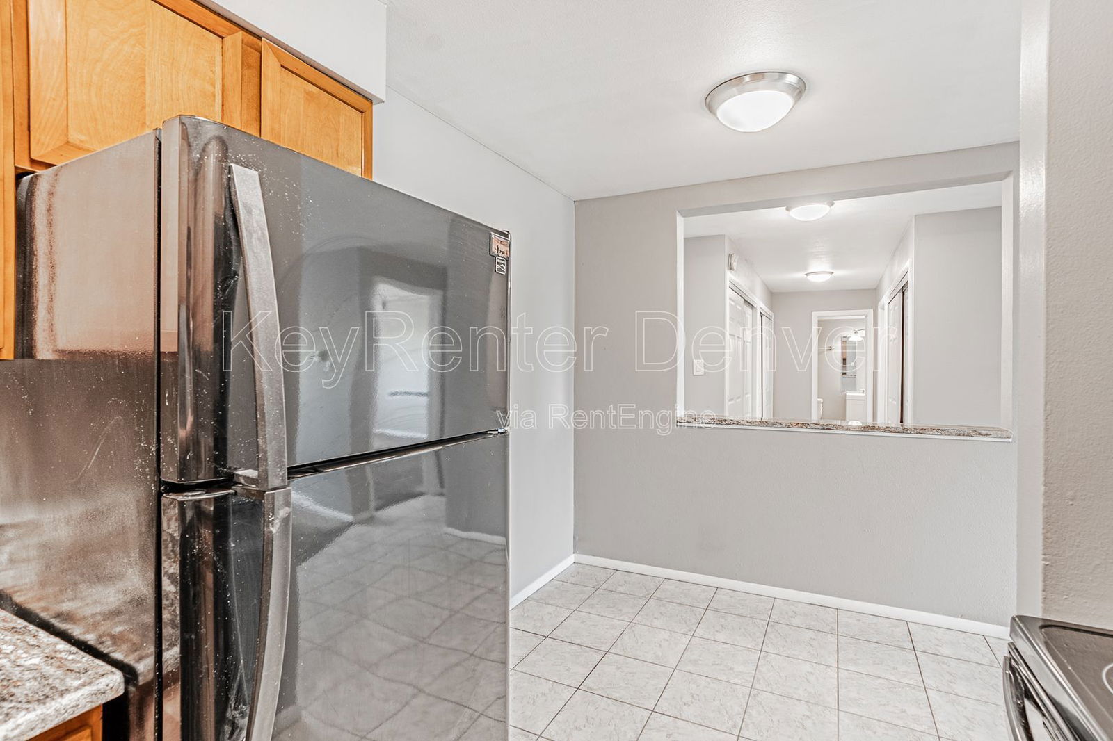 Building Photo - 1366 Garfield St