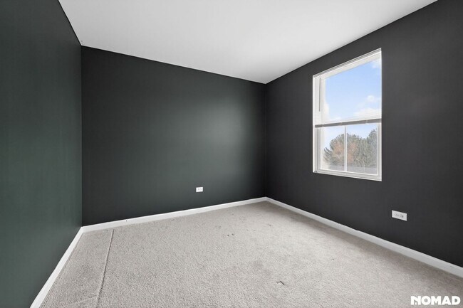 Building Photo - 901 Wilson St