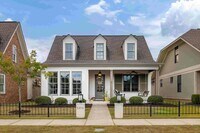 Building Photo - 5376 Courtney Ave