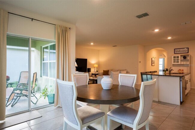 Building Photo - 5230 Bracks Landing Dr