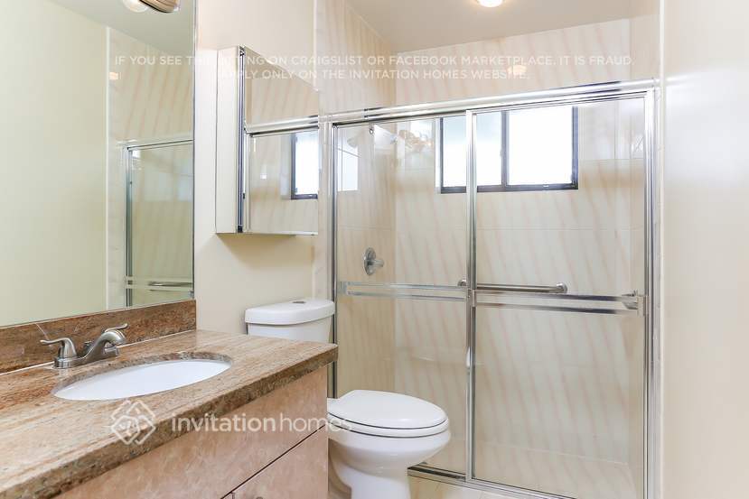 Building Photo - 8612 NW 79th St