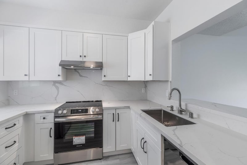 Building Photo - 4681 Albany Cir