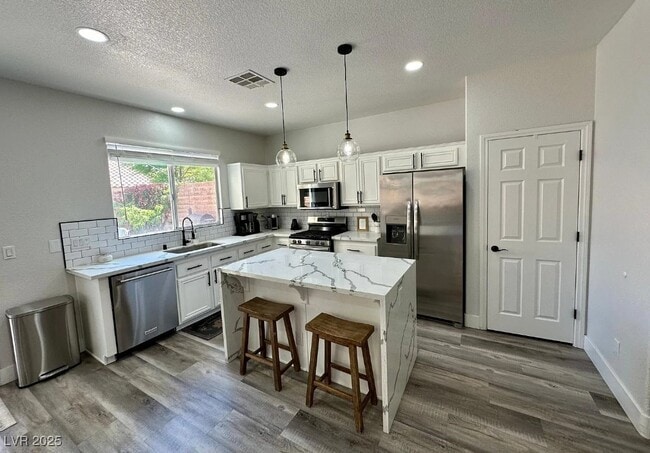 Building Photo - 11057 Village Ridge Ln