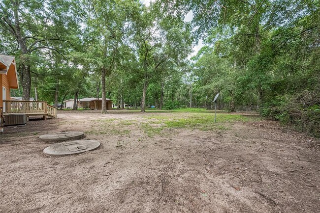 Building Photo - 5323 Forest Dr