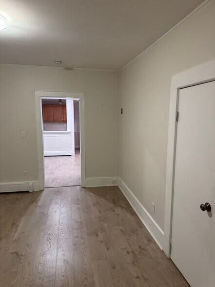 Building Photo - 24 Margaret St