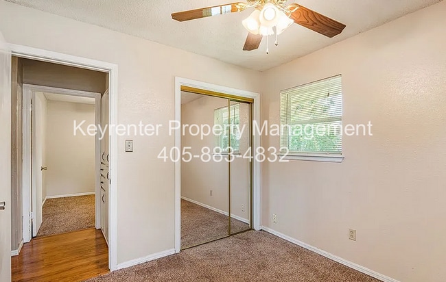 Building Photo - Spacious 3BD, 2BTH Home Right off 12th AVE Minutes from the highway and 5 Minutes from OU Campus!
