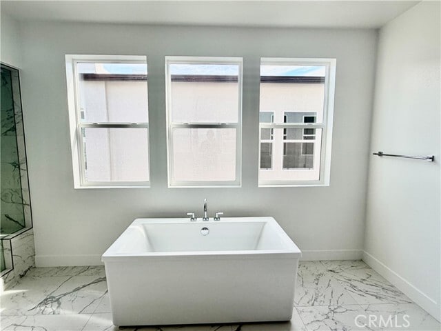 Building Photo - 101 Chapman