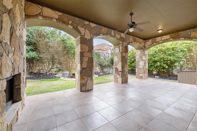 Building Photo - 106 Feritti Dr