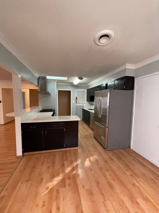 Building Photo - Nor Cal Realty, Inc - 3 bedroom 2 bath house with 2 car garage.