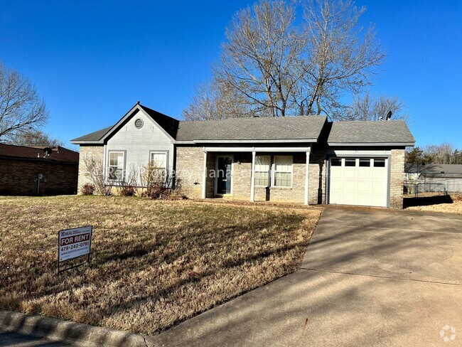 Building Photo - 51 Grand Brook Dr
