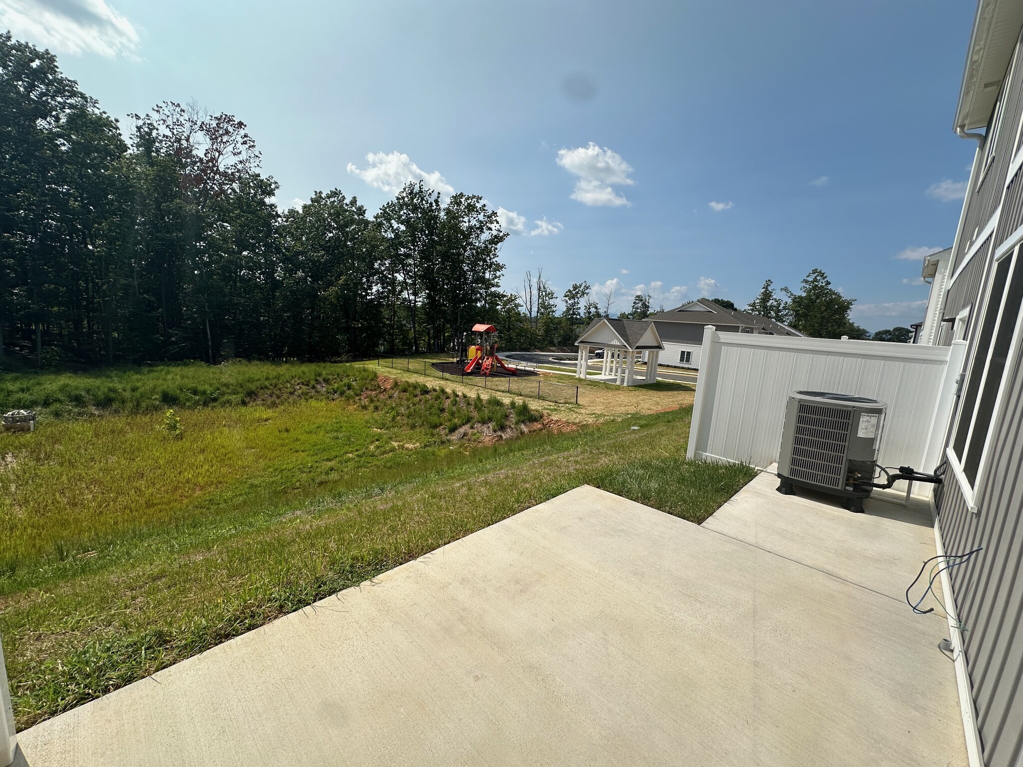 Building Photo - 556 Leesville Rd
