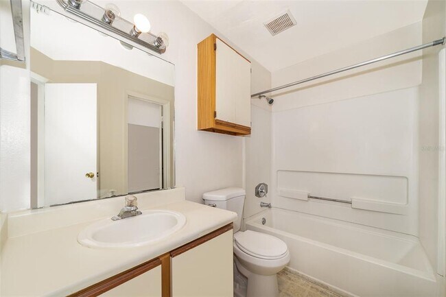 Building Photo - 956 Salt Pond Pl